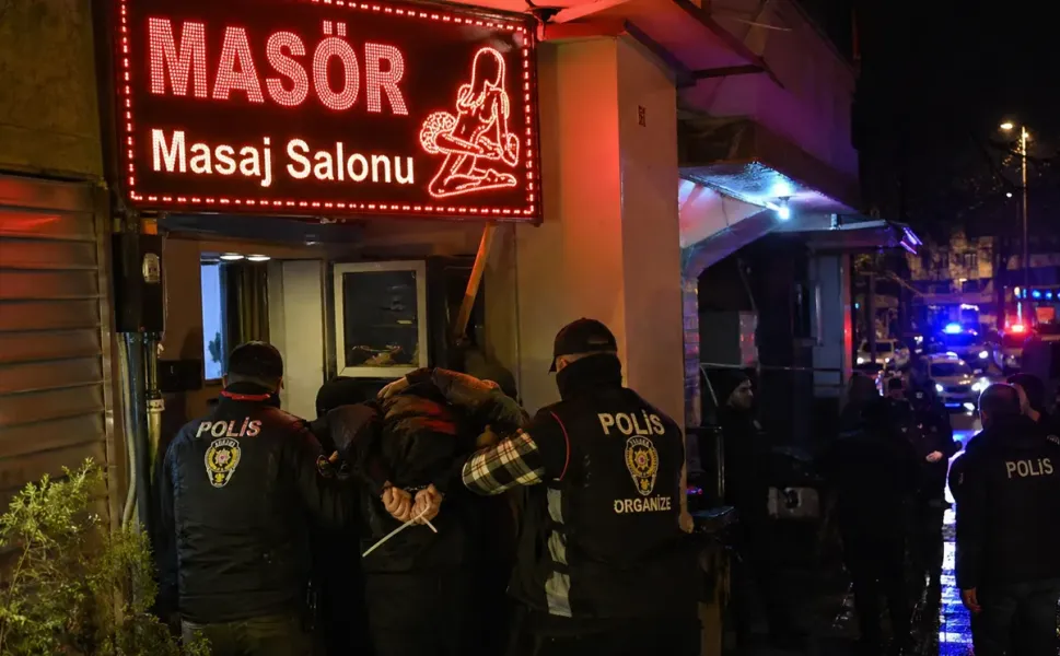 Atakum’da fuhuş operasyonu: 3 kişi cezaevinde