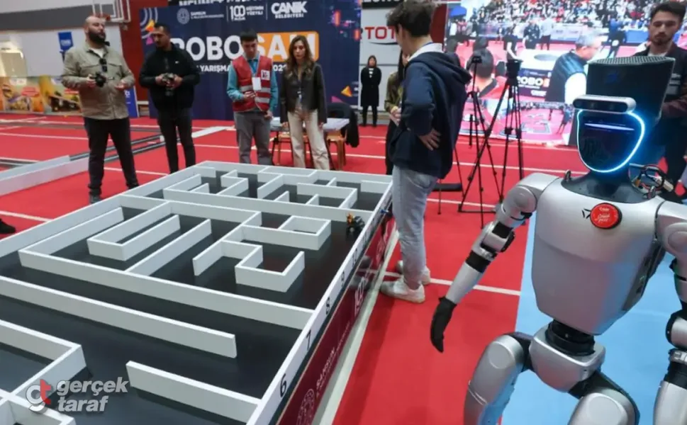 Canik'te ROBOSAM Robot Yarışmasında 258 Robot Sahne Aldı