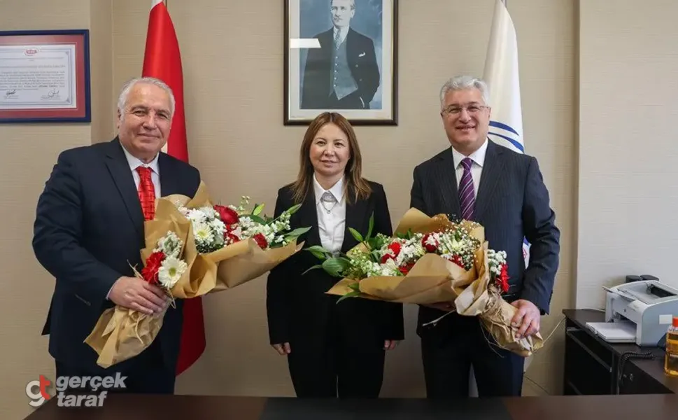 OMÜ Veteriner Fakültesi’nde Görev Değişimi: Yeni Dekan Prof. Dr. Metin Çenesiz Oldu