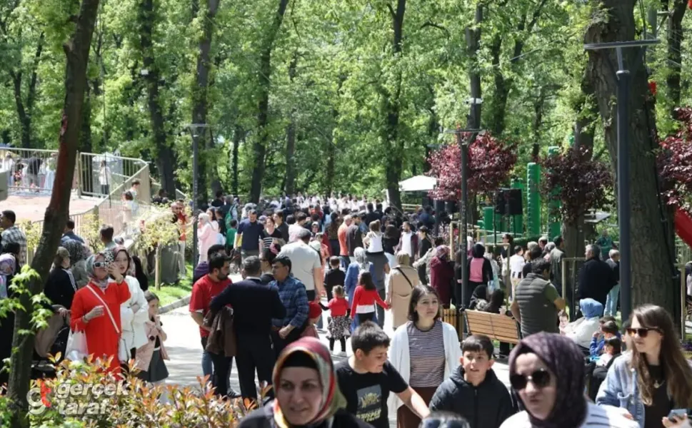 Canik Macera Parkı Açılışta Rekor Kırdı: İlk Günde 10 Bin 868 Ziyaretçi