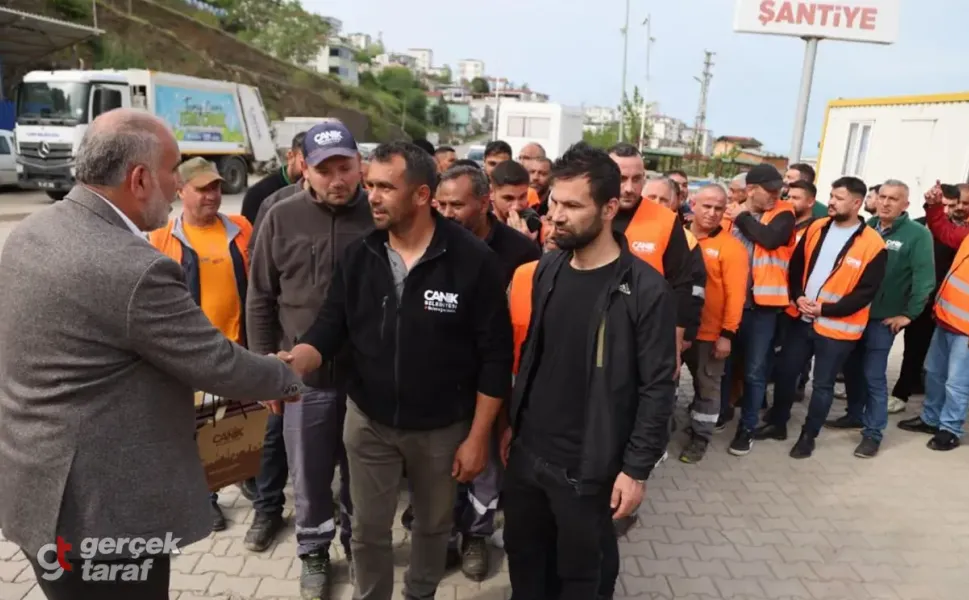 Canik'te Bayram İkramiyesi: Sandıkçı Her Personele 5 Bin TL