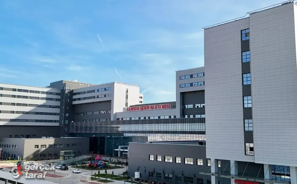 Samsun Şehir Hastanesi'nde Tavandan Su Akıyor, Elektrik Kesiliyor