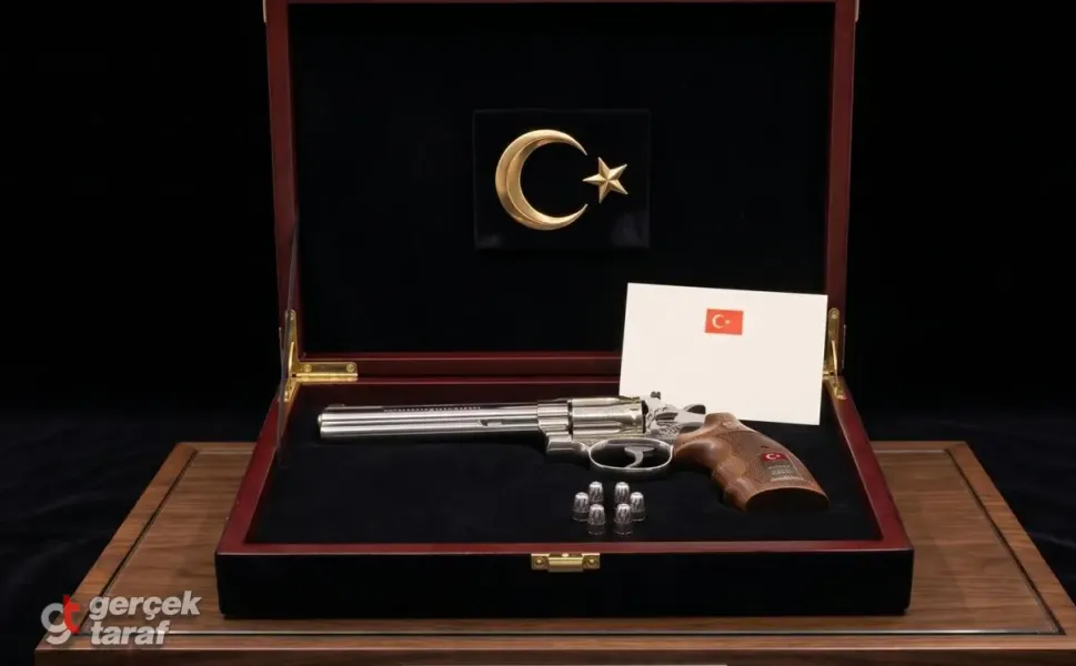 Erdoğan'ın NATO Liderlerine Hediye Ettiği Özel Revolver Sarsılmaz SR 38 Silah