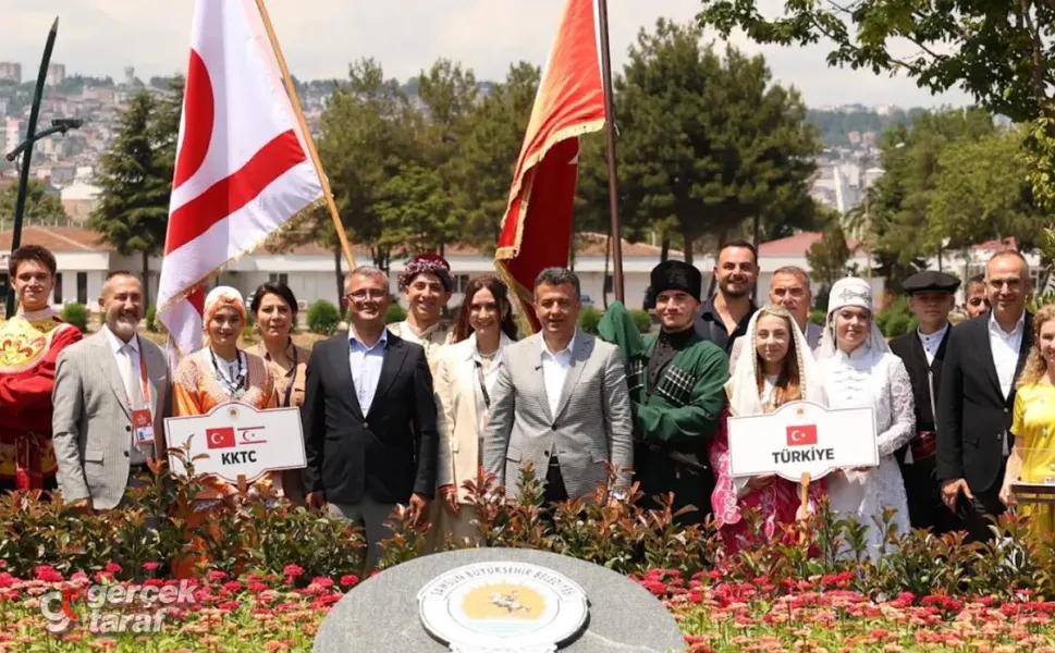 12 Ülkeden Gelen Halk Dansları Ekipleri Samsun'da Buluştu