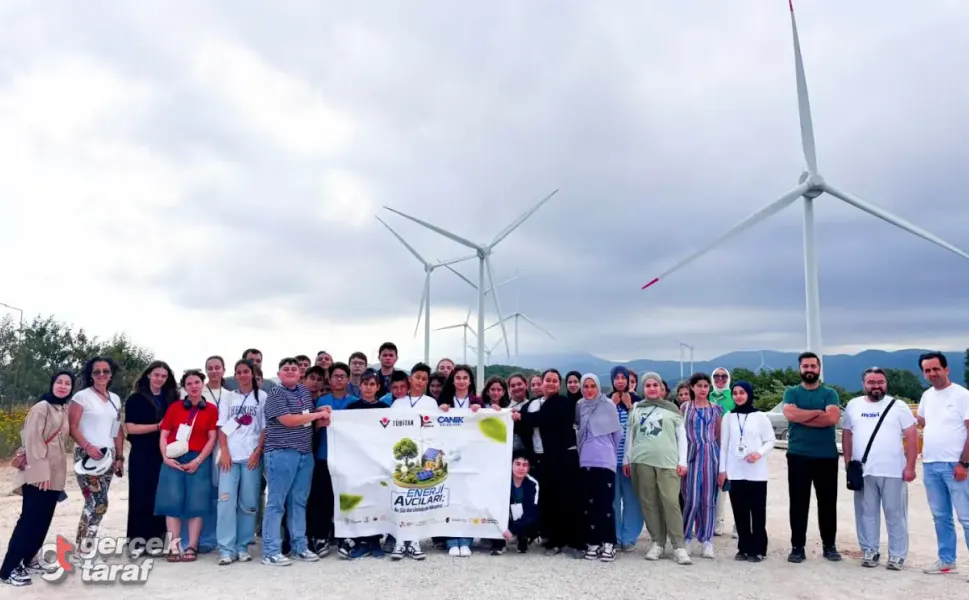Samsunlu gençler TÜBİTAK projesinde enerjiyi yerinde öğrendi