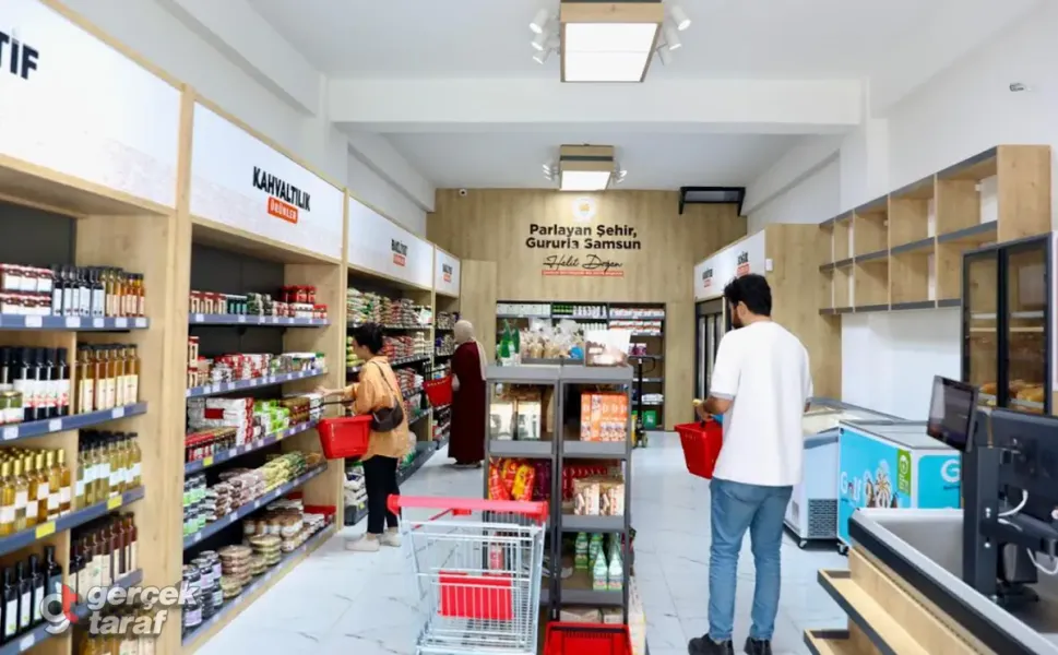Samsun Market Saathane Meydanı'nda Açıldı