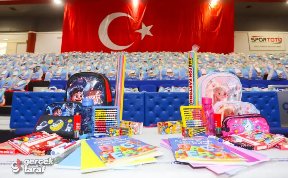 Samsun'da Birinci Sınıflara Ücretsiz Çanta ve Kırtasiye Seti