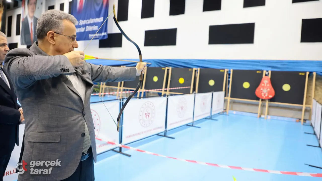 Başkan Kurnaz: “Eğitim ve Bilimi Destekliyoruz”