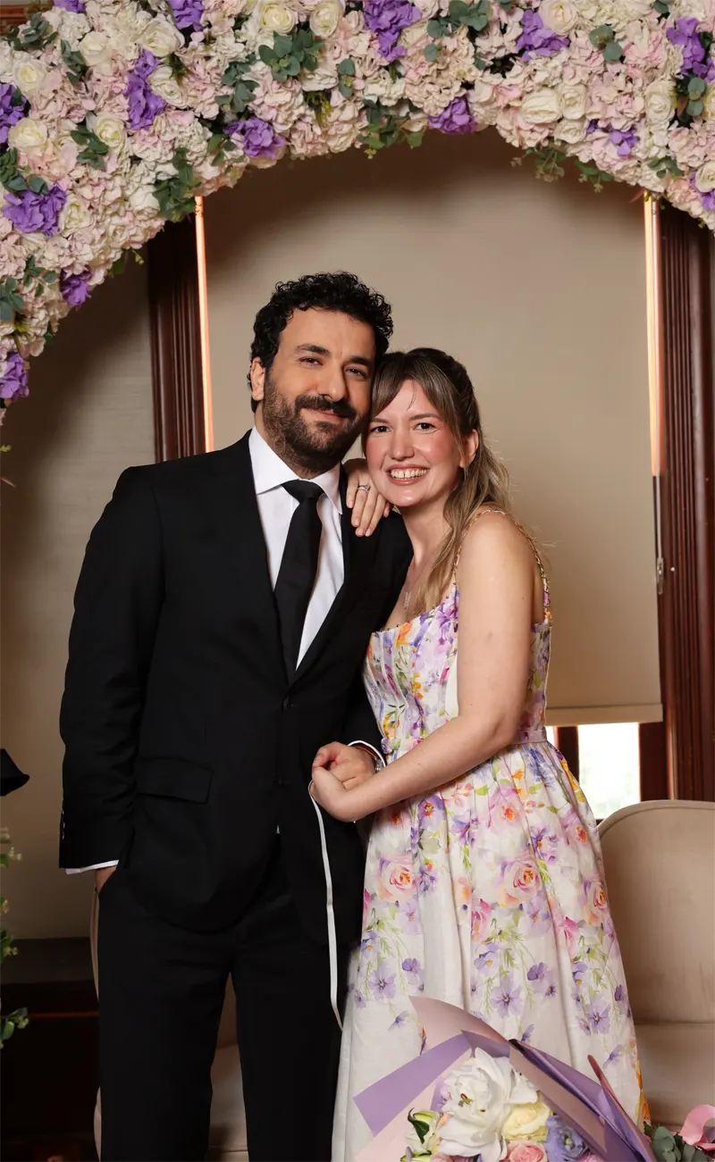 Hasan Can Kaya Duygu Karabas