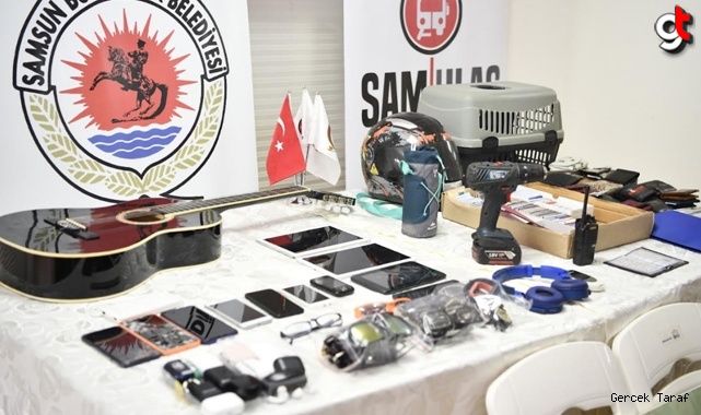 Samsun'da tramvayda unutulan eşyalar segilendi